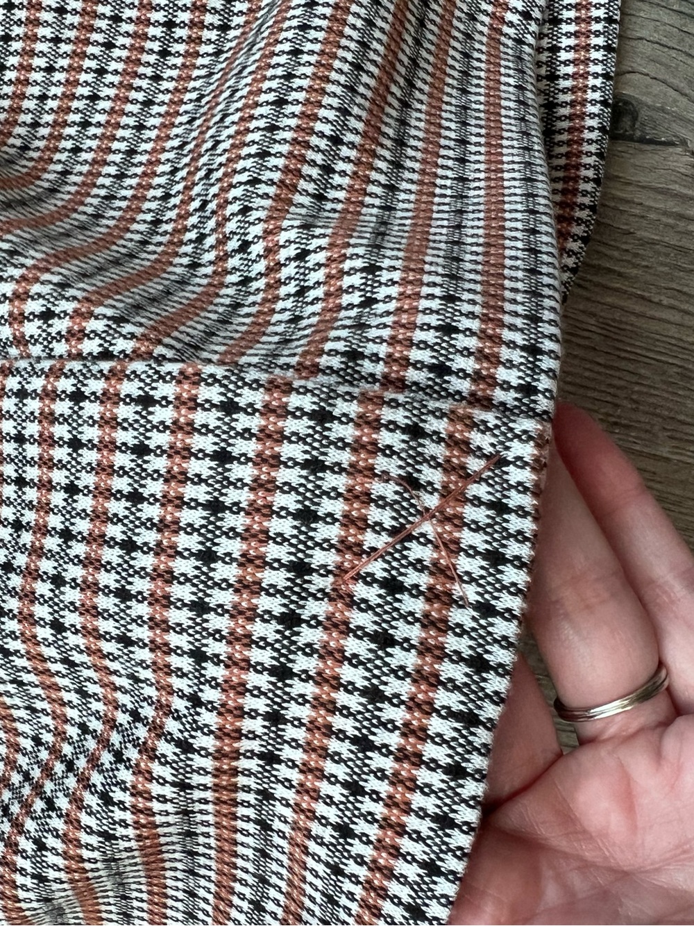 Nine West brown and Black Houndstooth Single-Button Blazer - Picture 9 of 9